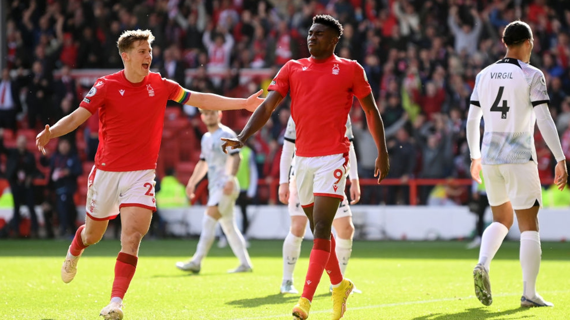 中国选手并 中国选手并